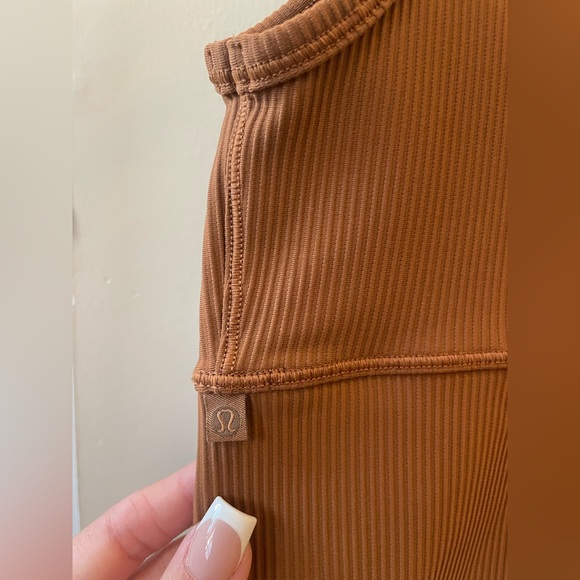 Lululemon Crop Tank Top - Picture 3 of 3